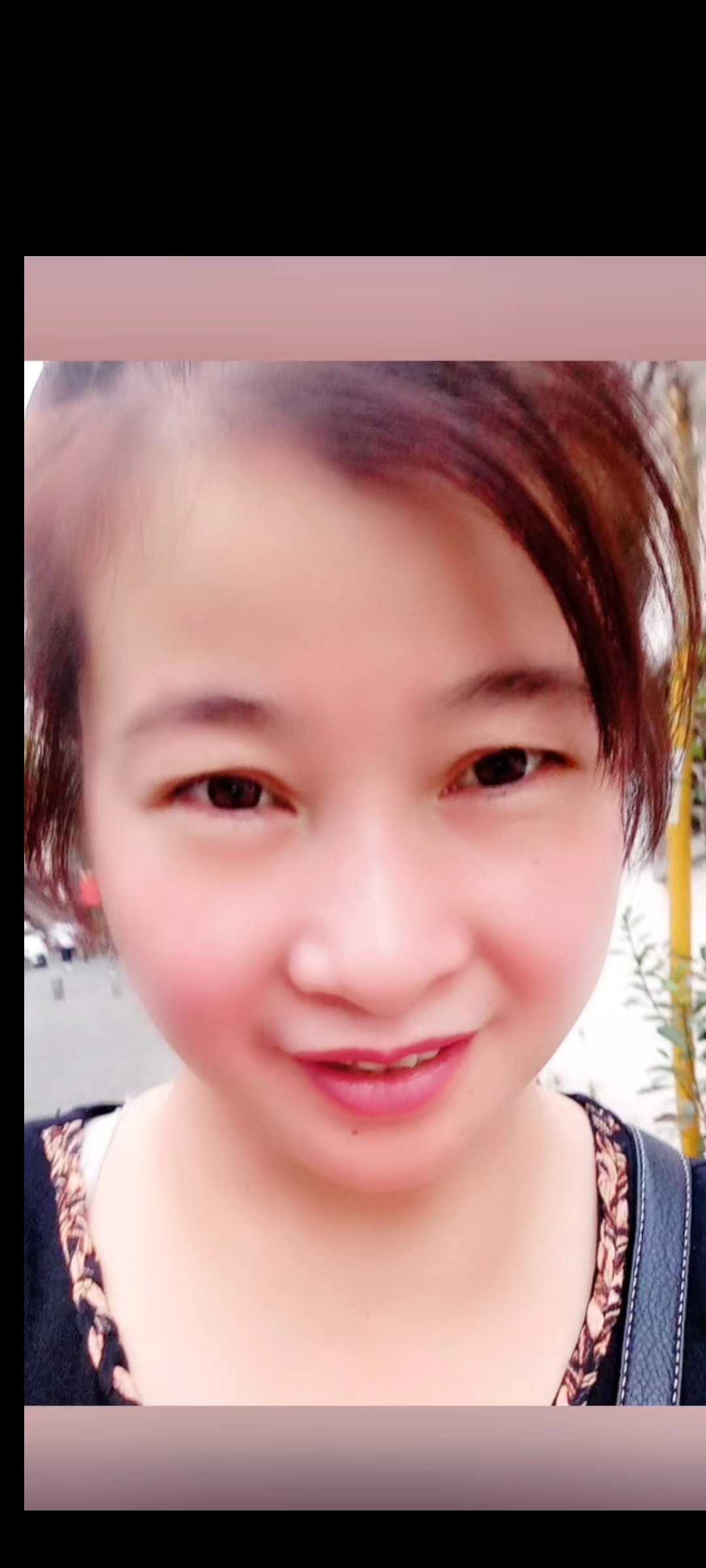 熟女寒梅风sao熟女胸大皮肤白