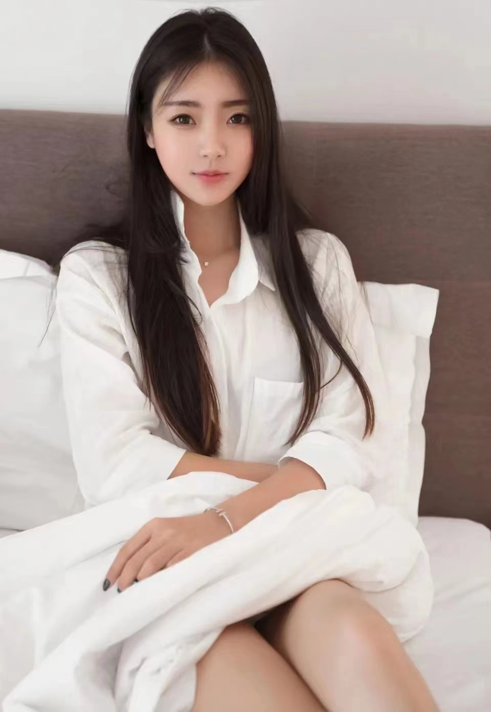 颜值很赞身材很棒的小姐姐