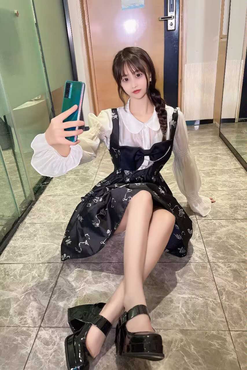 04后清纯学妹兼职