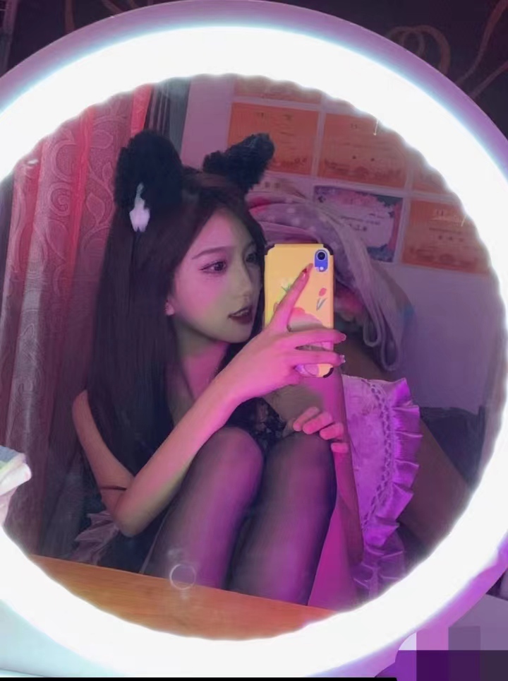 分享一个小极品