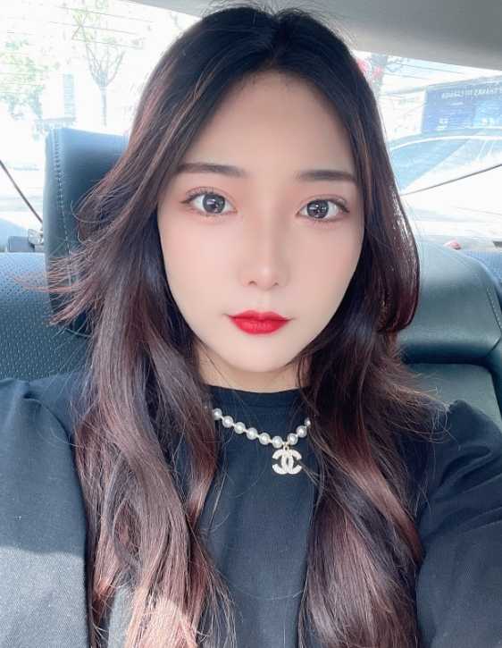 可爱肉肉美女，大装机最爱