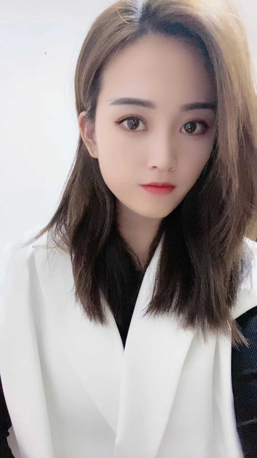 颜值不错配合度极高的mm