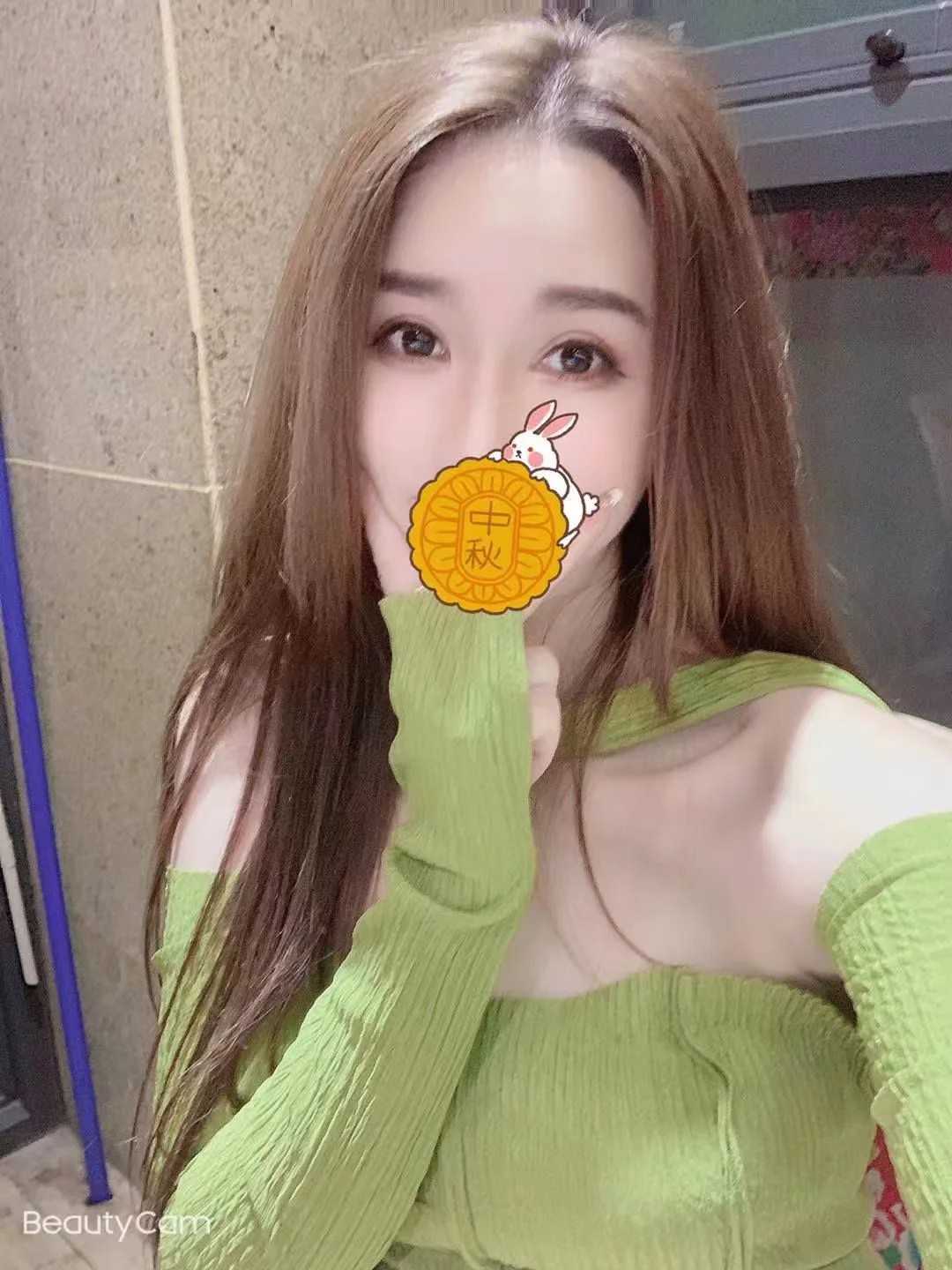 江北年轻漂亮小美女