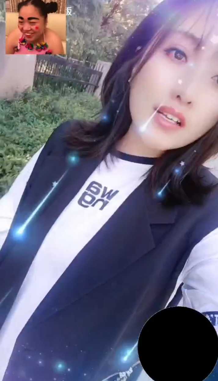 轻熟的美女， 深~hou体验