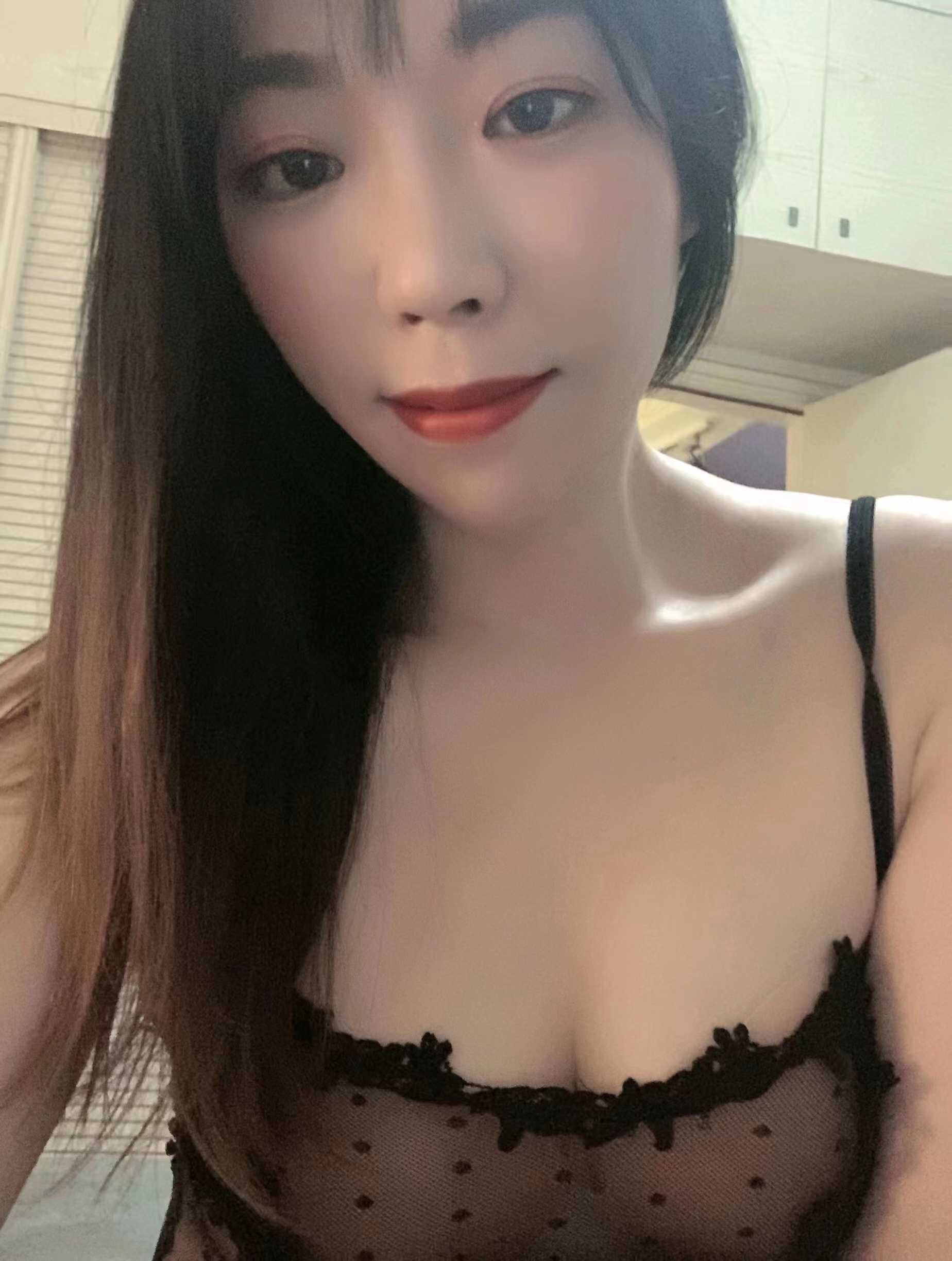 温柔态度超好开放类型的邻家姐姐