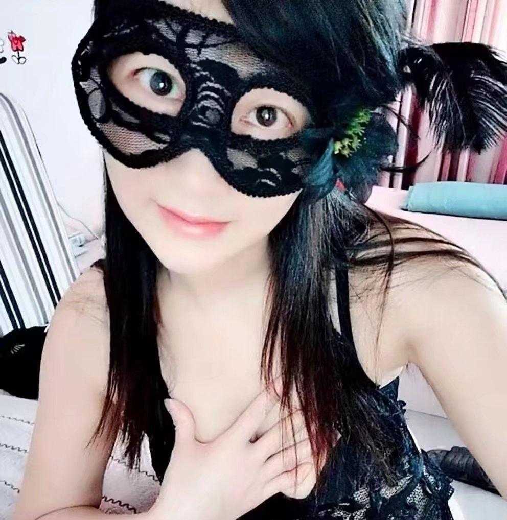 宝山美女，小爱少妇