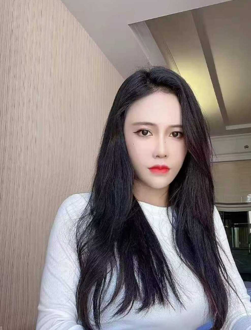 宝安高挑大波女神-柠檬