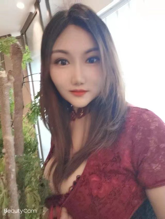 宝安大奶妹子优优