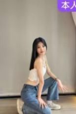 甜美可爱的小姐姐