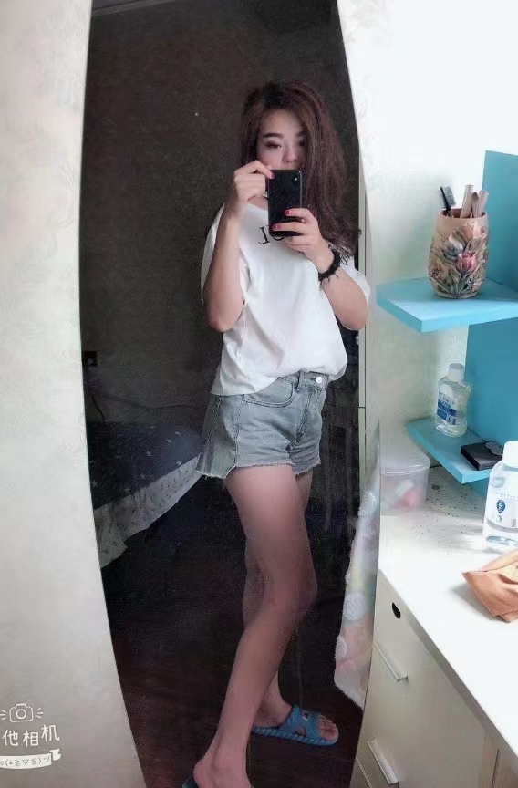 总结温婉可人，耐心贴心。