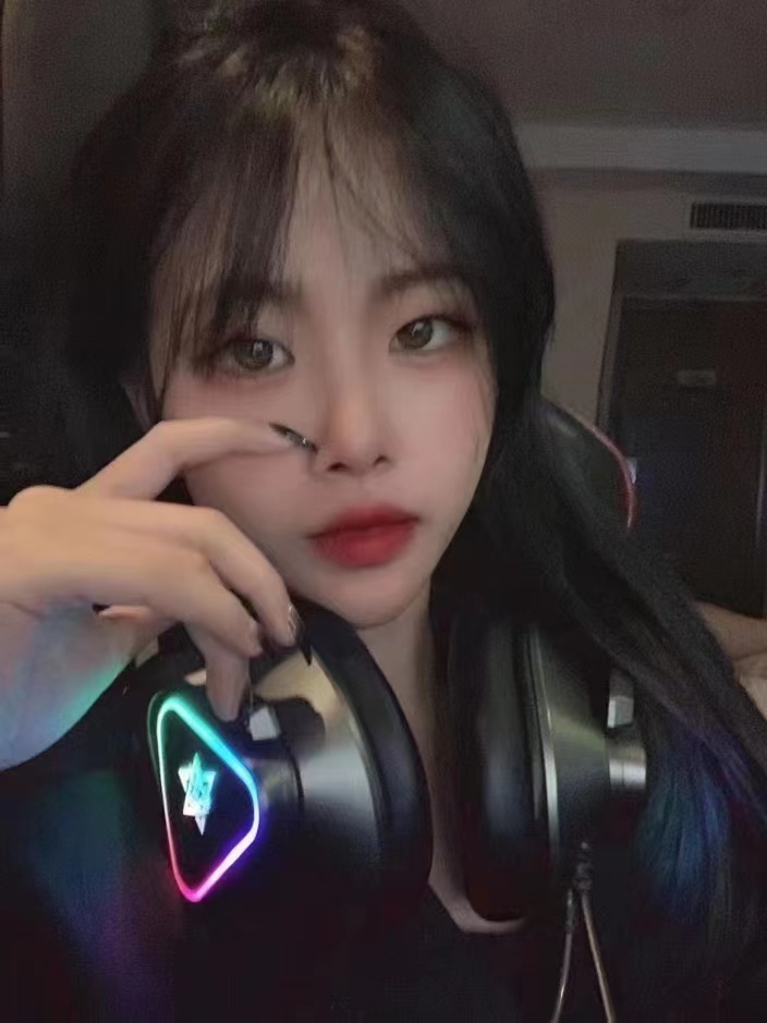 民政大二学生，人美声甜，服务好