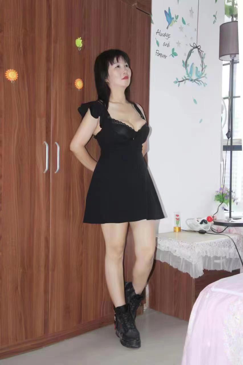 服务的时候很舒服，认真仔细