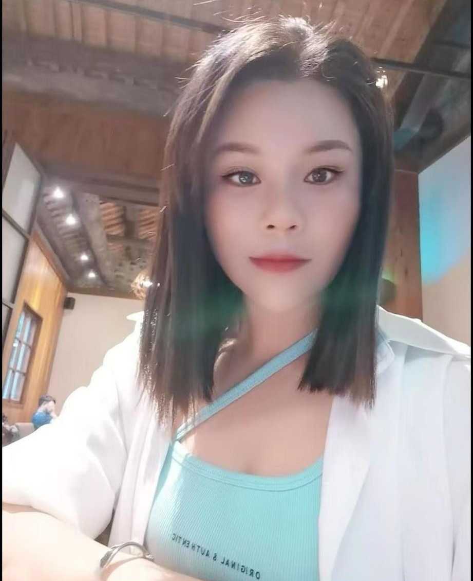 拱墅大胸冰心妹子