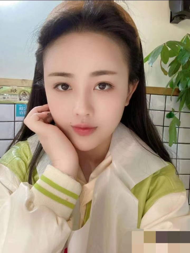 玲儿可爱胸大屁股大