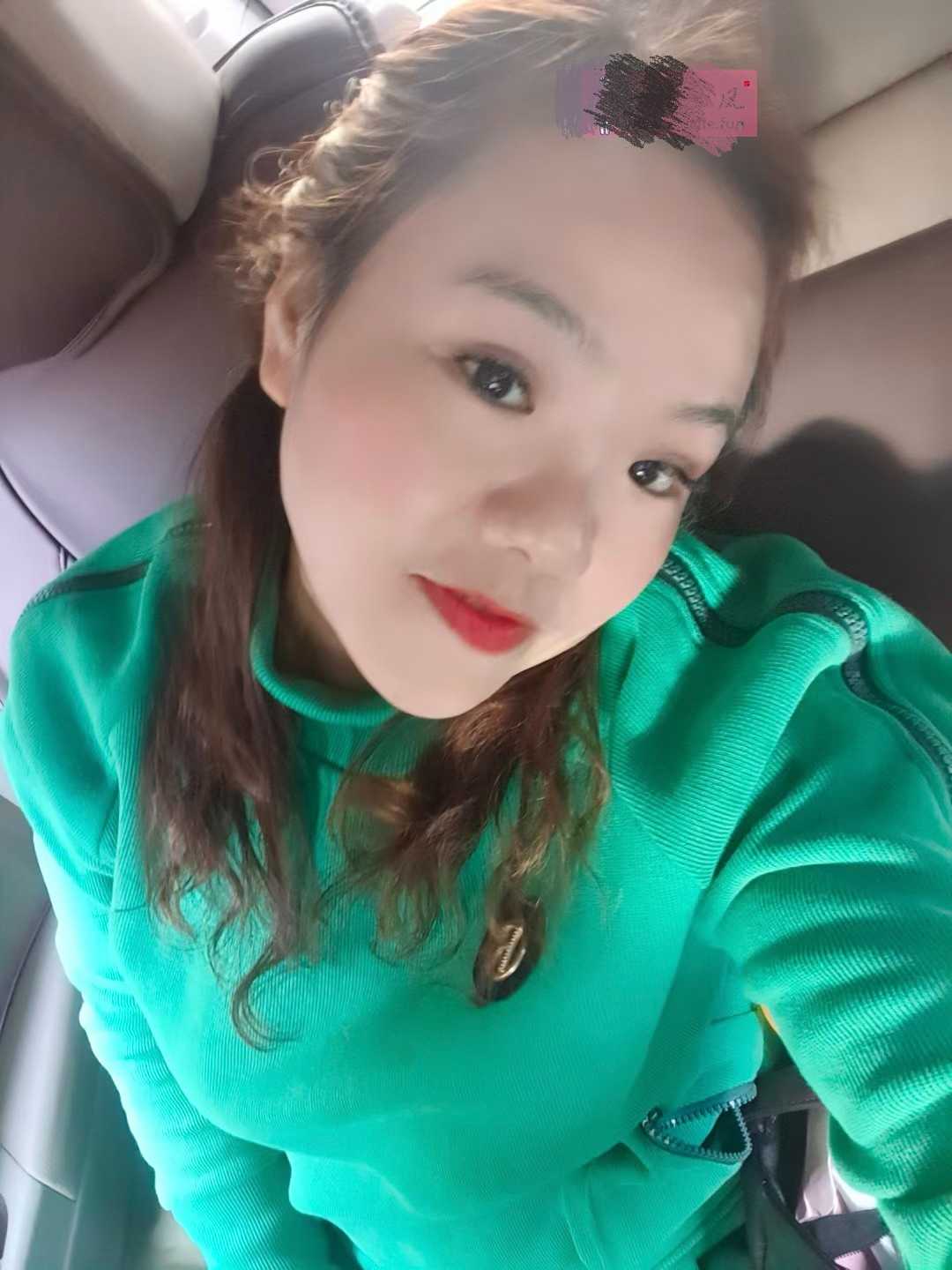 市区兼职少妇，玩的开