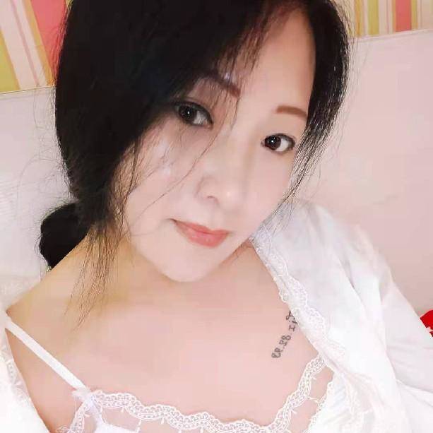 蜀山区玩的开小美女