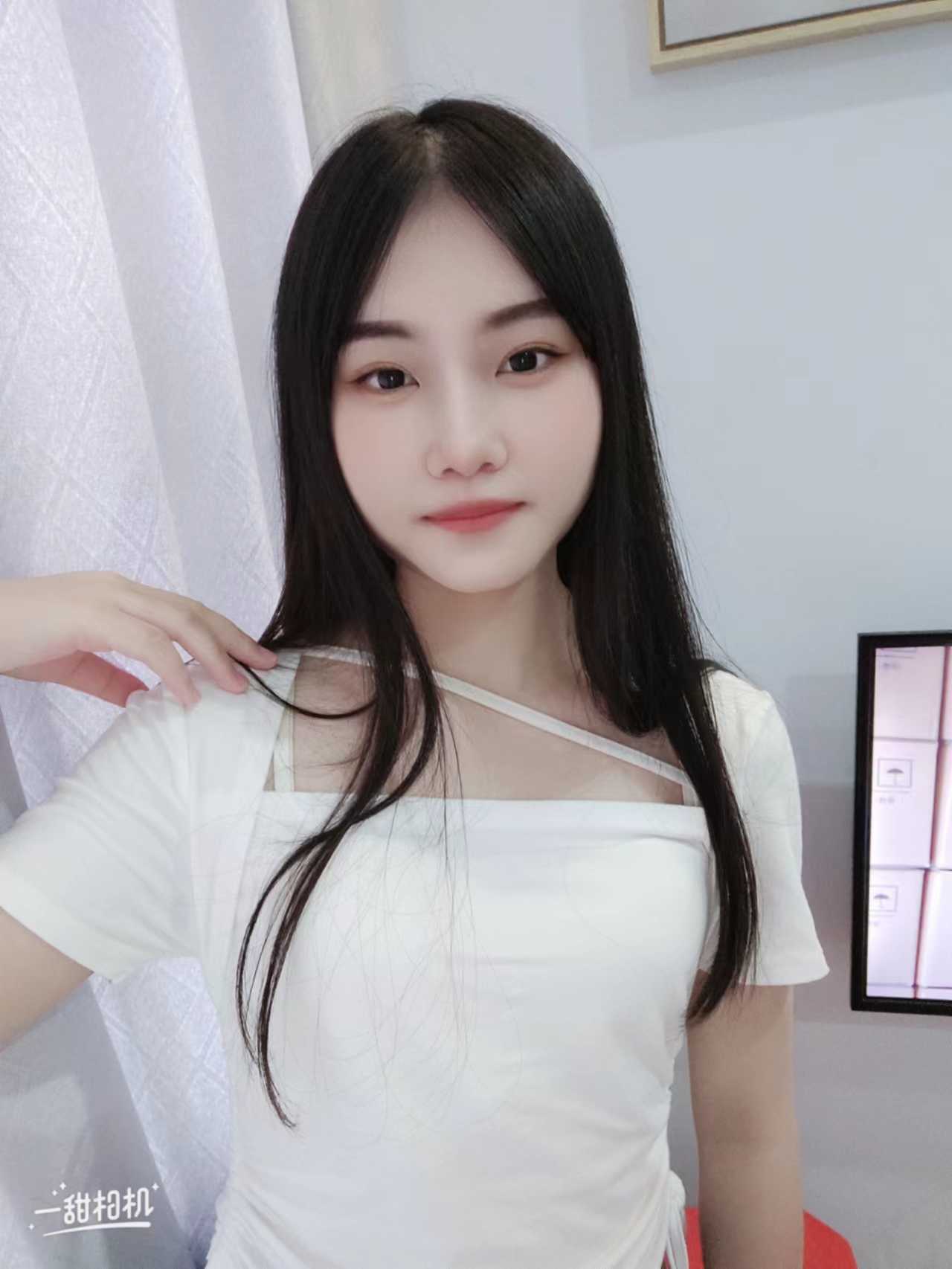 龙岗区刚下嗨的兼职妹子