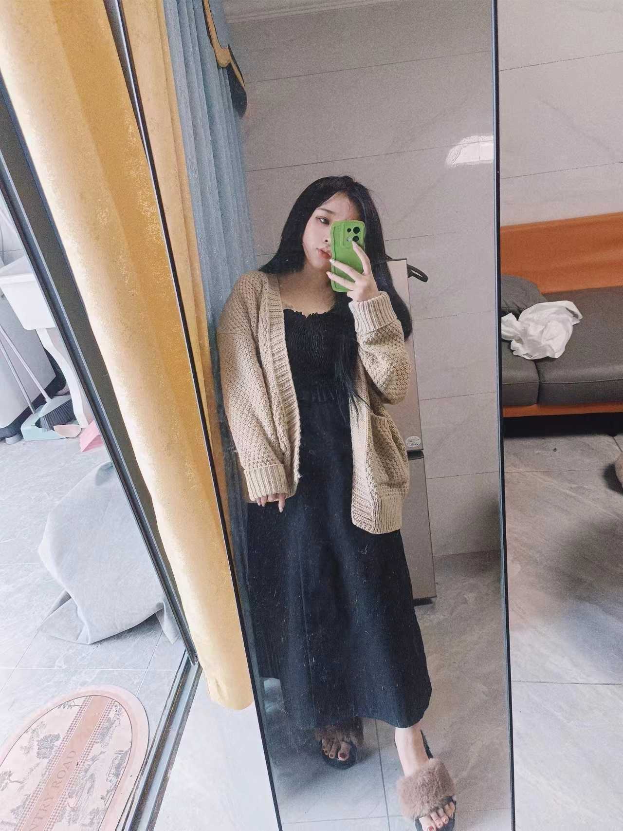 漂亮温柔大胸美眉