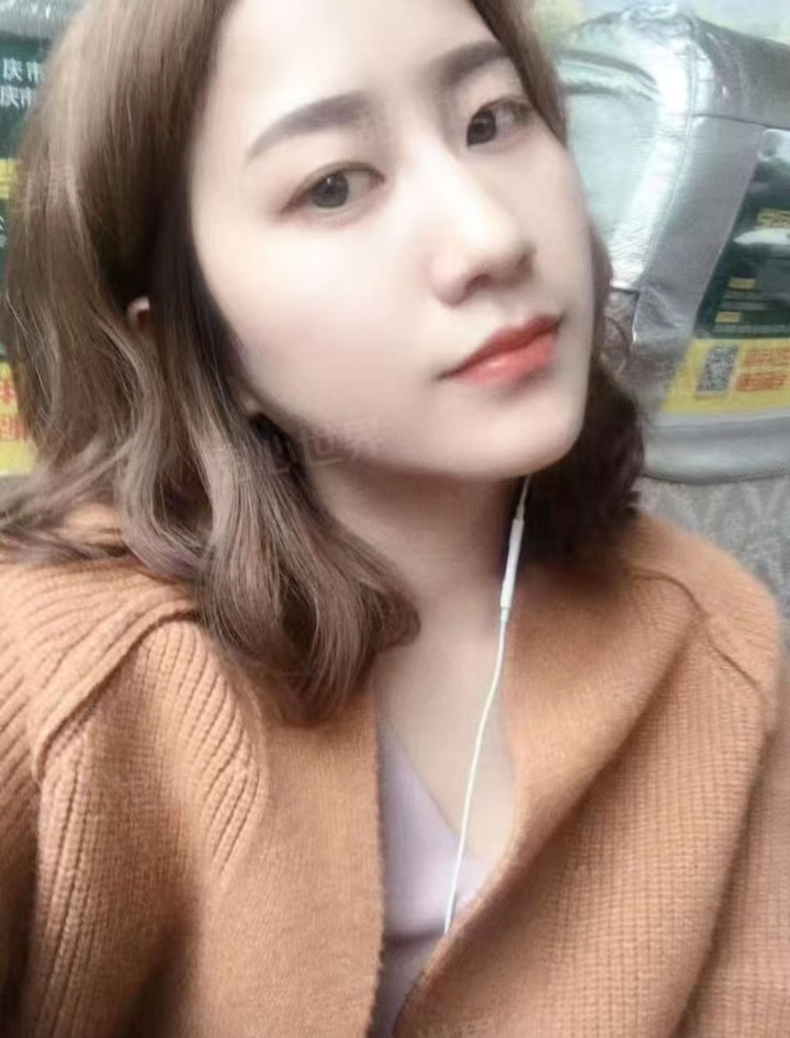 快感超级强烈的妹子