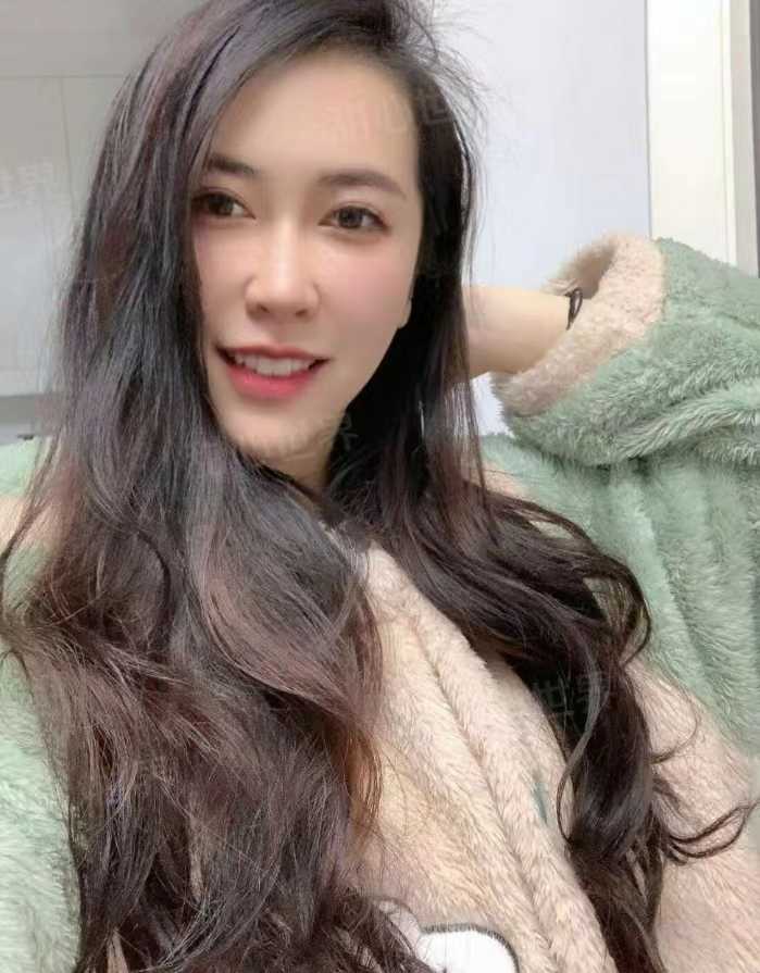 兼职的风韵少妇