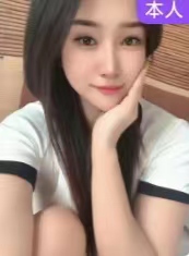 胸超级大的美女