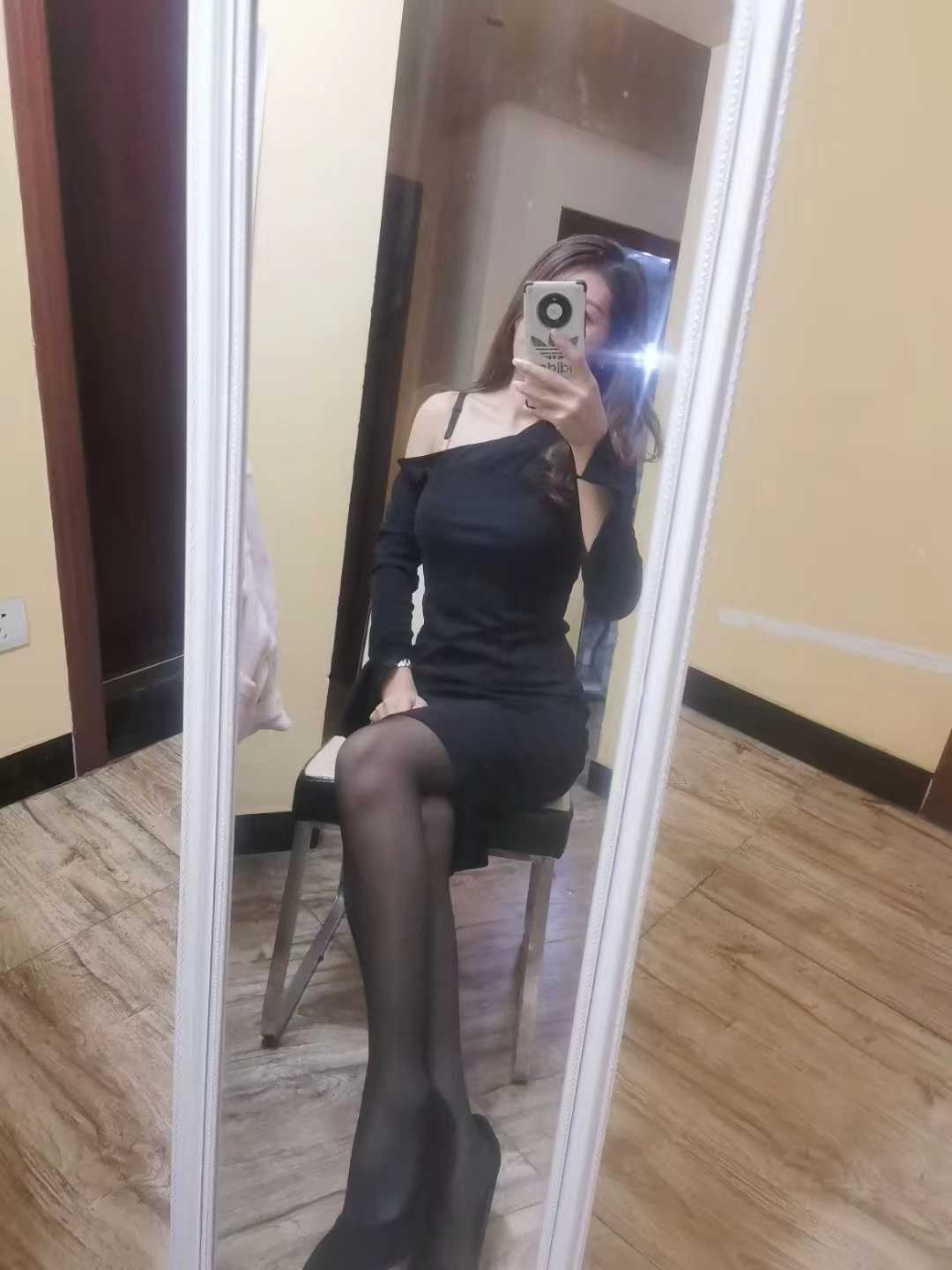 夹得很舒服，没一会缴械投降了