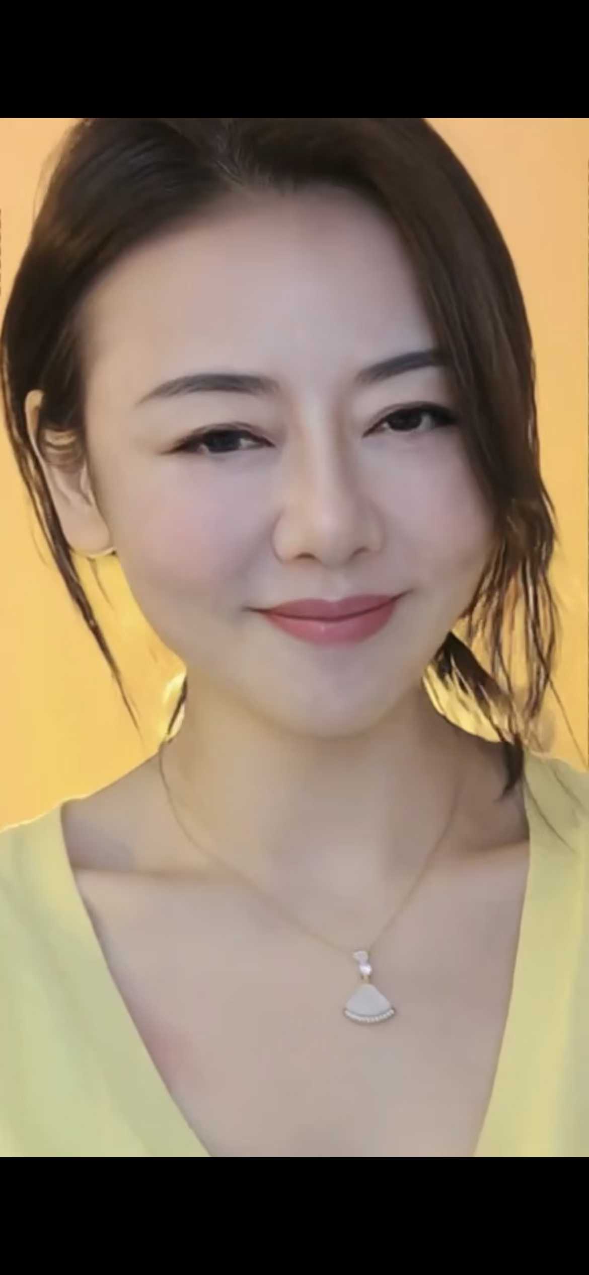 上城区出来兼职的少妇