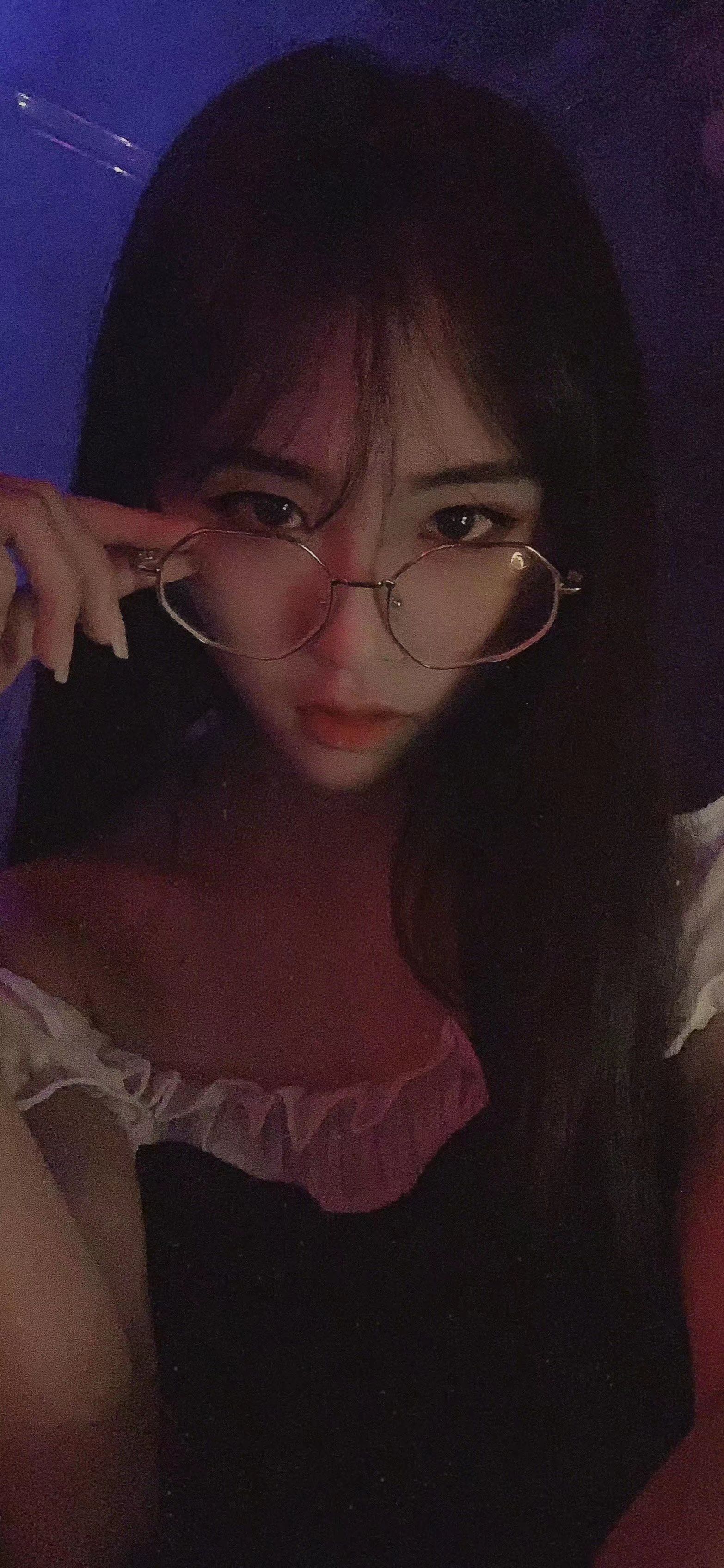 芯芯回来了！绝美sao货！上海天花板！