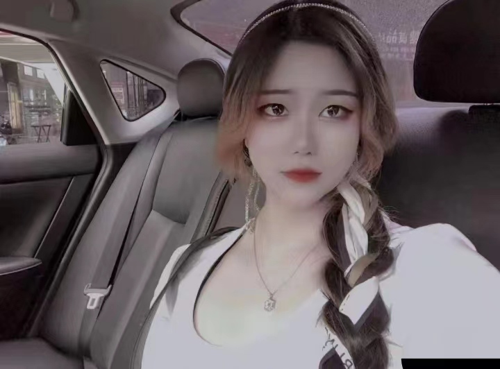 很给力的奶茶妹