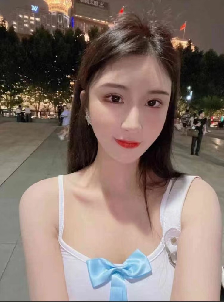 出货很干净。完美体验，好评。