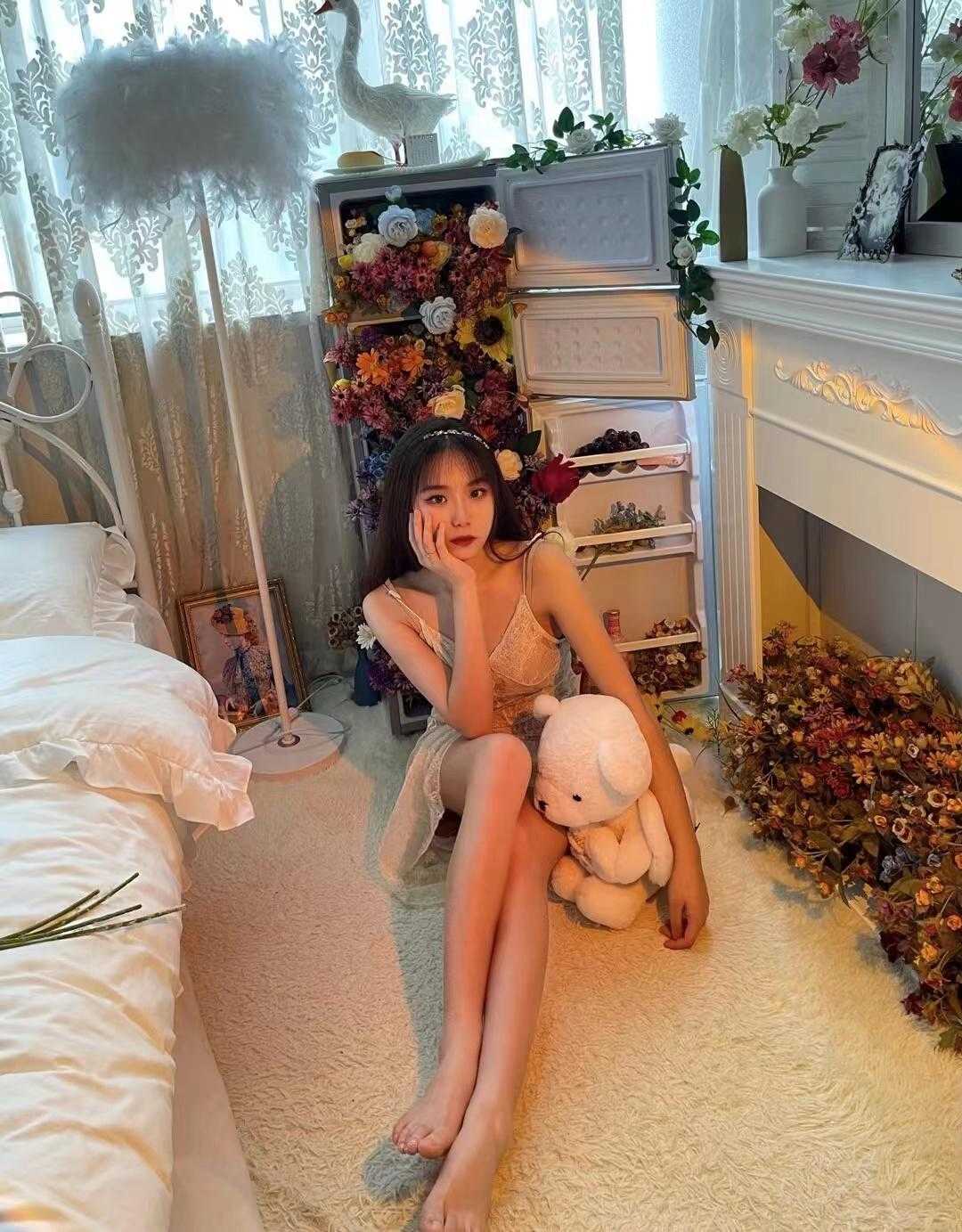 小SaoSao白白净净的《KH一流》女神款