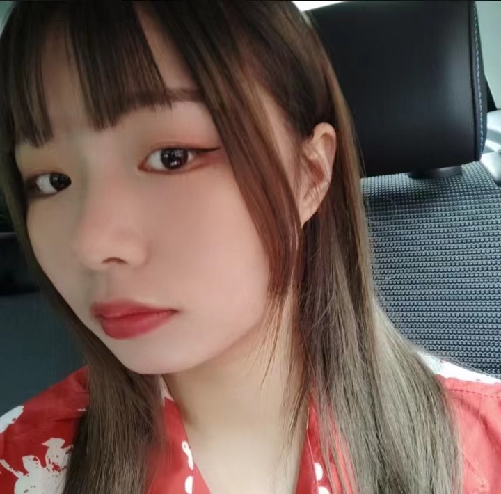 微胖大胸妹子，颜控慎入