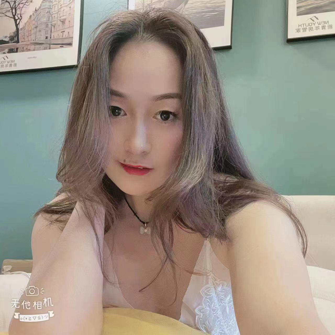 挺有韵味的美女，很棒