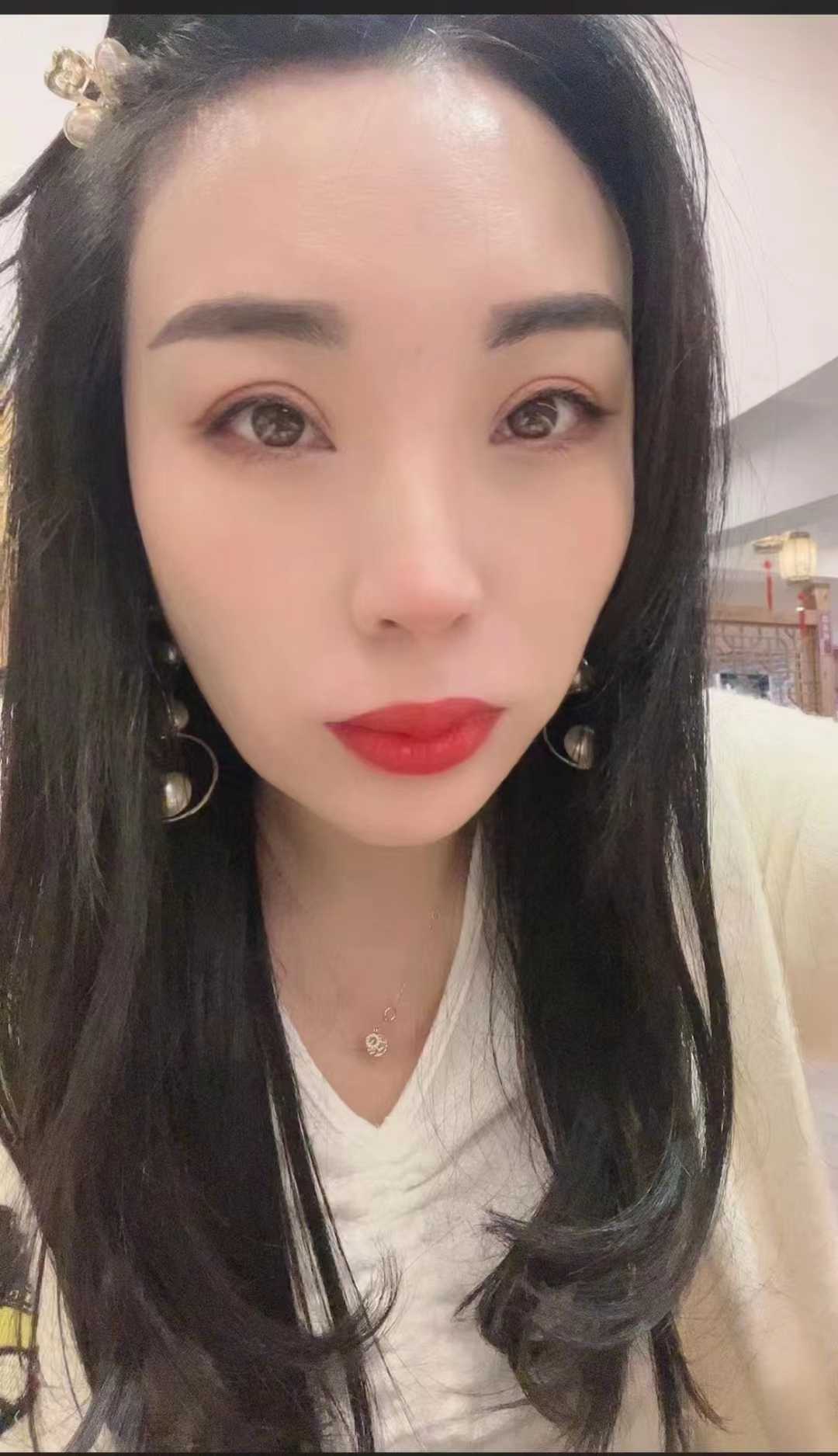 女上出货，值得一刷