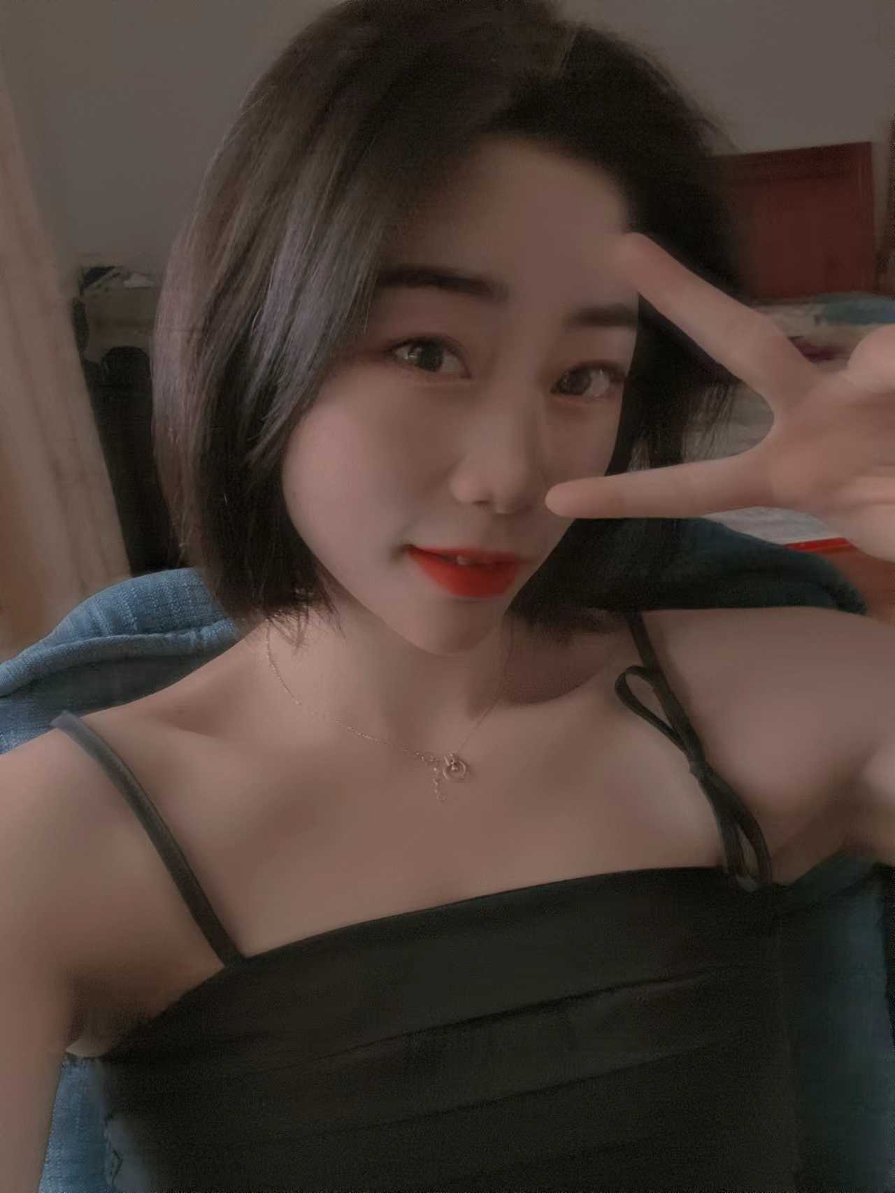 服务态度相当到位，不像别的一去就上