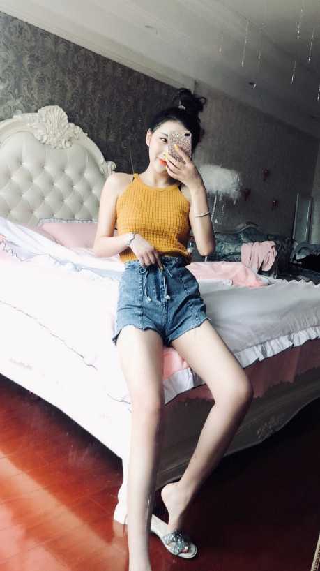 （红肚兜）水多妹子