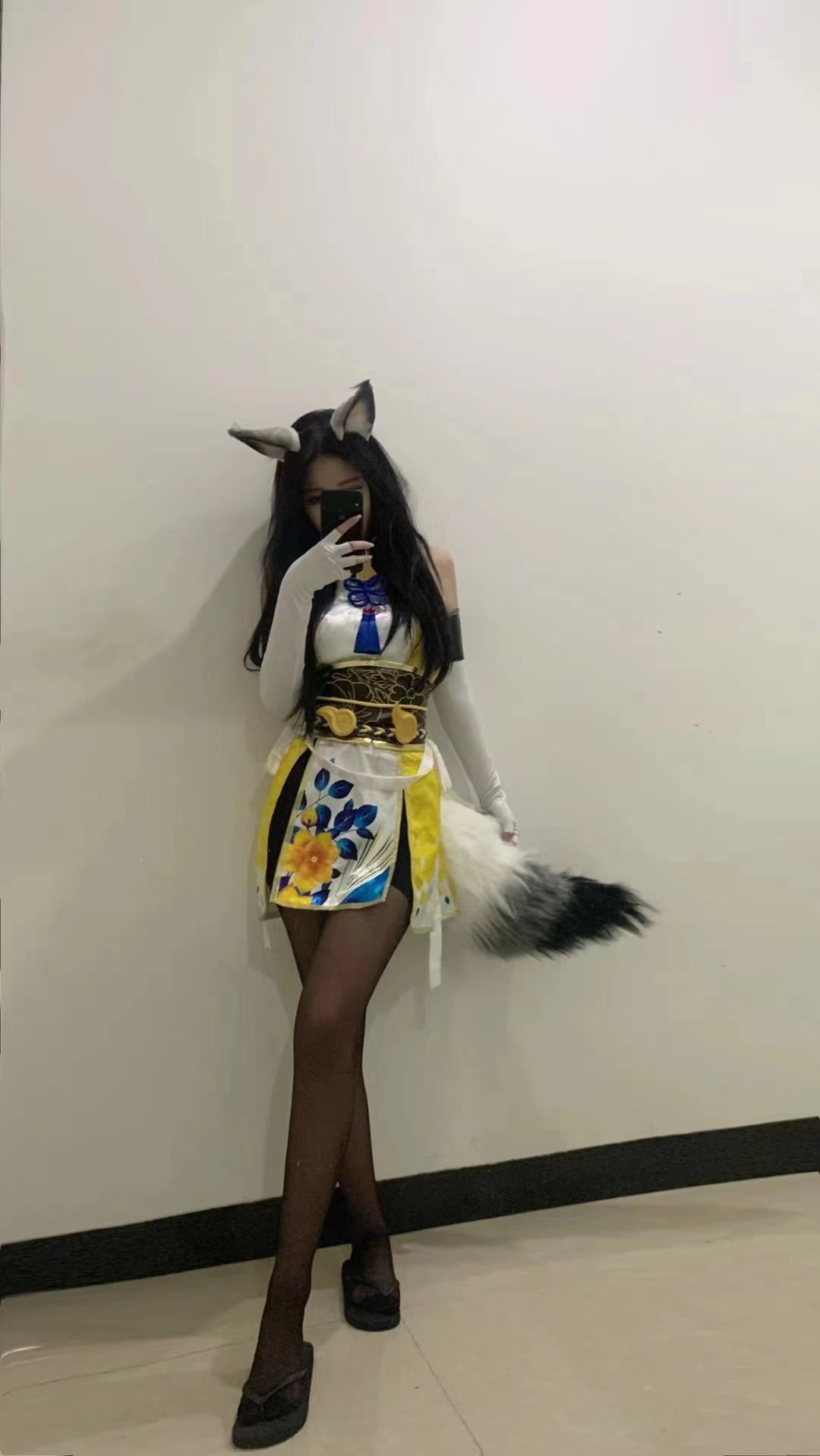 姿势很多。也可以自己调教