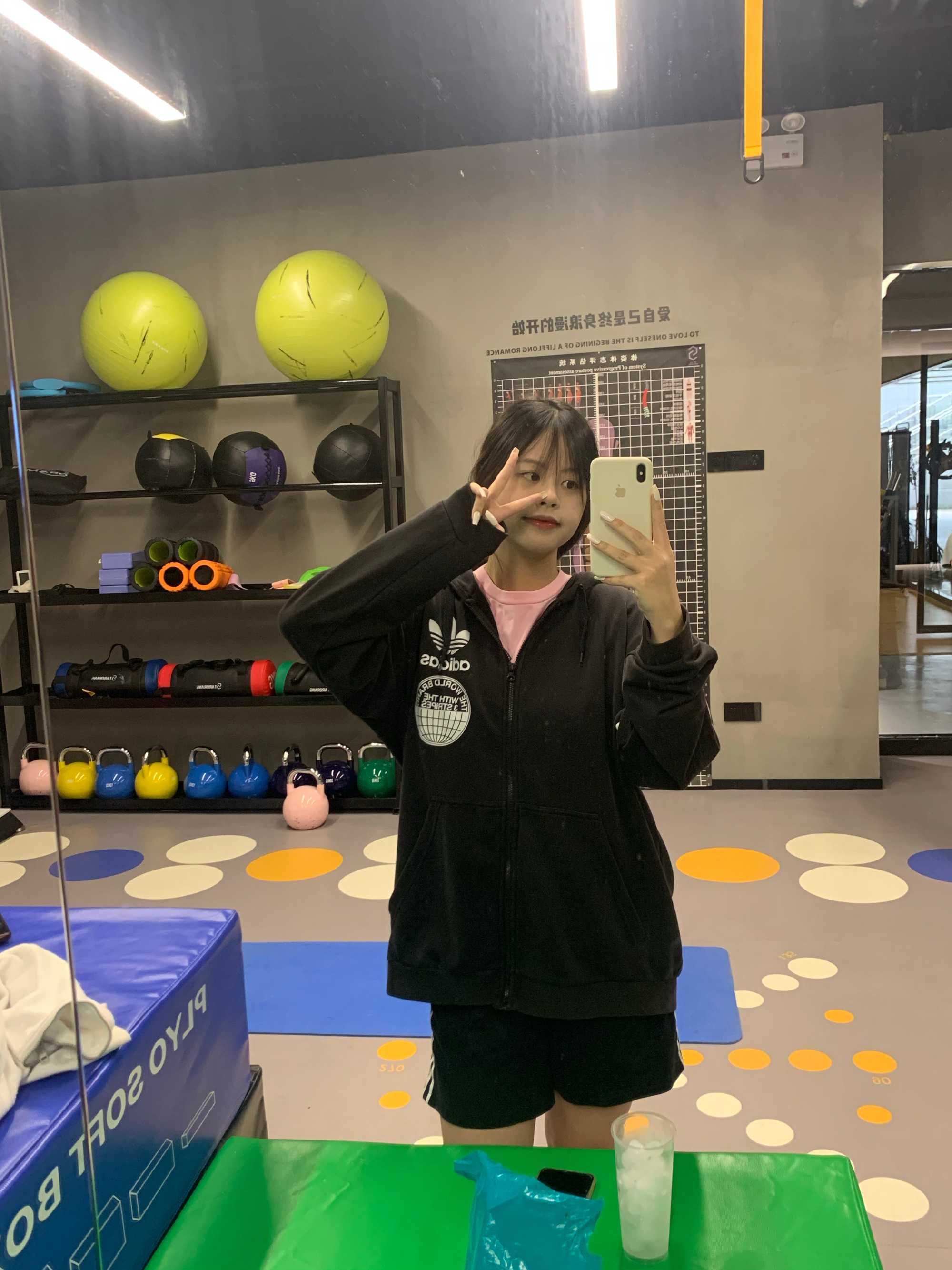 学妹在校兼职提前预约