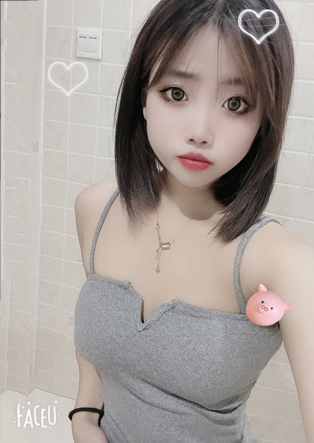 开发区18岁妹妹又粉又紧