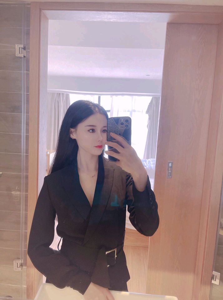 深圳南山舌头灵活，皮肤白嫩细腻，胸大腰细温柔，人照一致