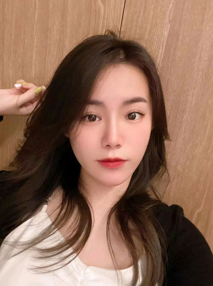 深圳南山身材性感火辣，皮肤白嫩光泽，bb紧