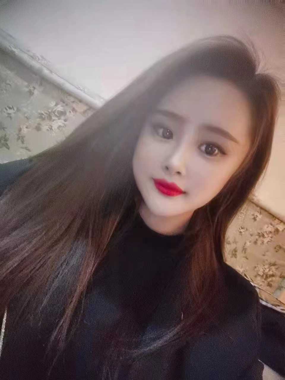 KH一流，烈焰红唇，也会夹