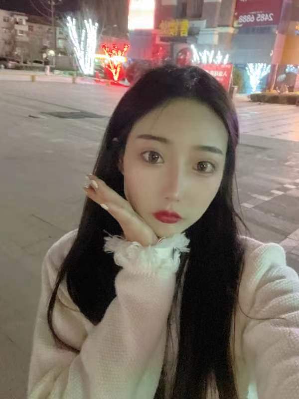 欲罢不能，最后后入，冲着翘臀疯狂输出