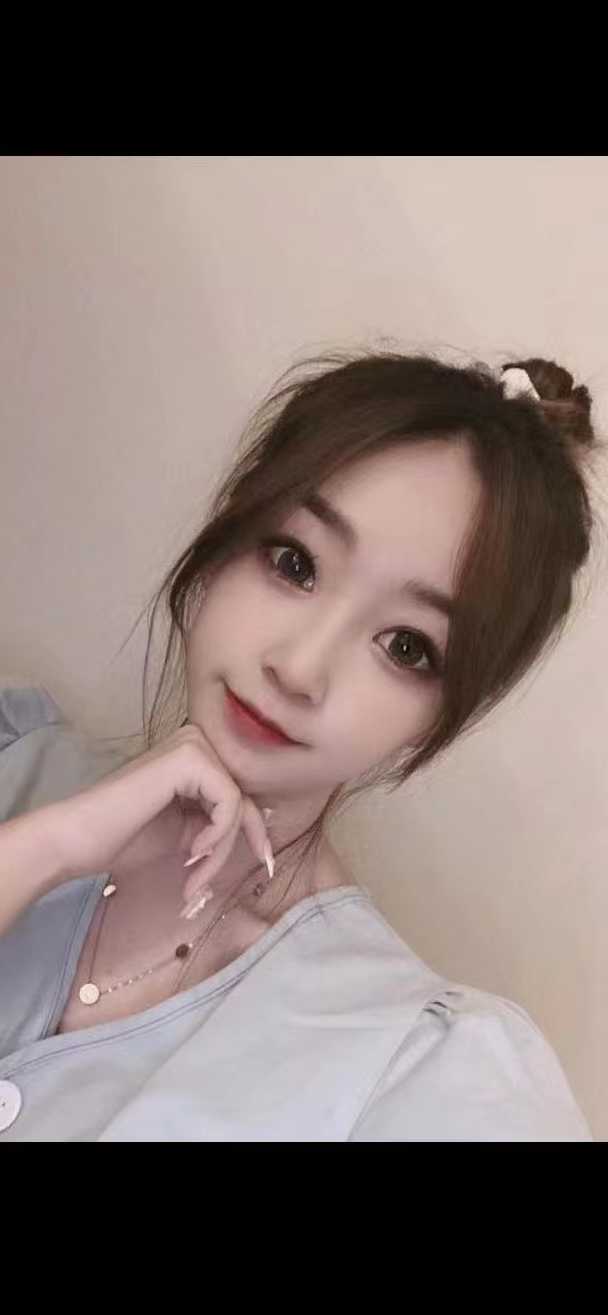 她很会聊天！体验感十足！