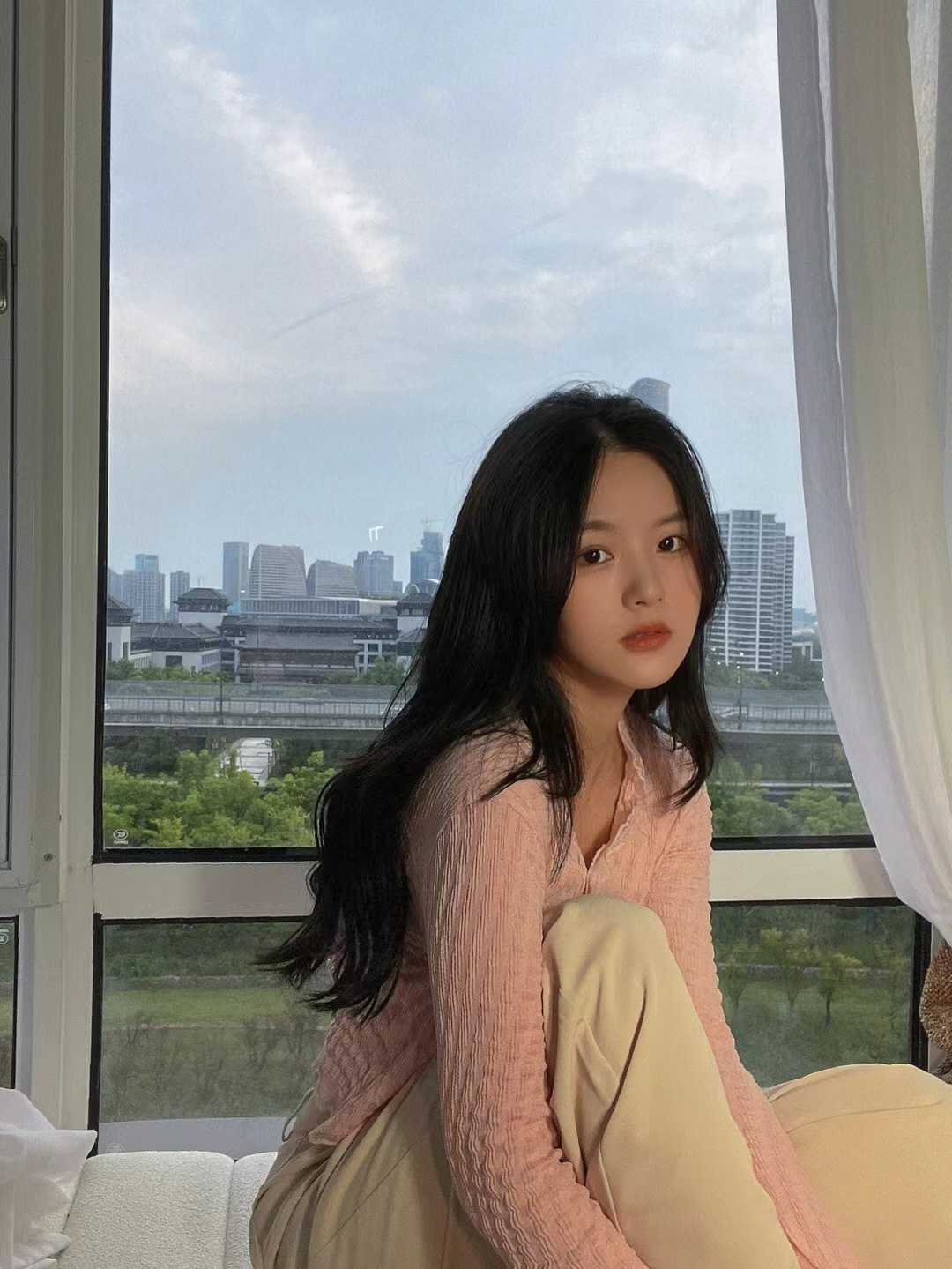 中午12点到凌晨两点