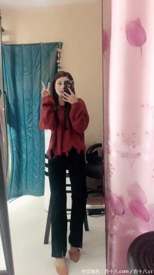 一个玩到极致的Sao妹，让你会想到底是你玩她，还是她玩你