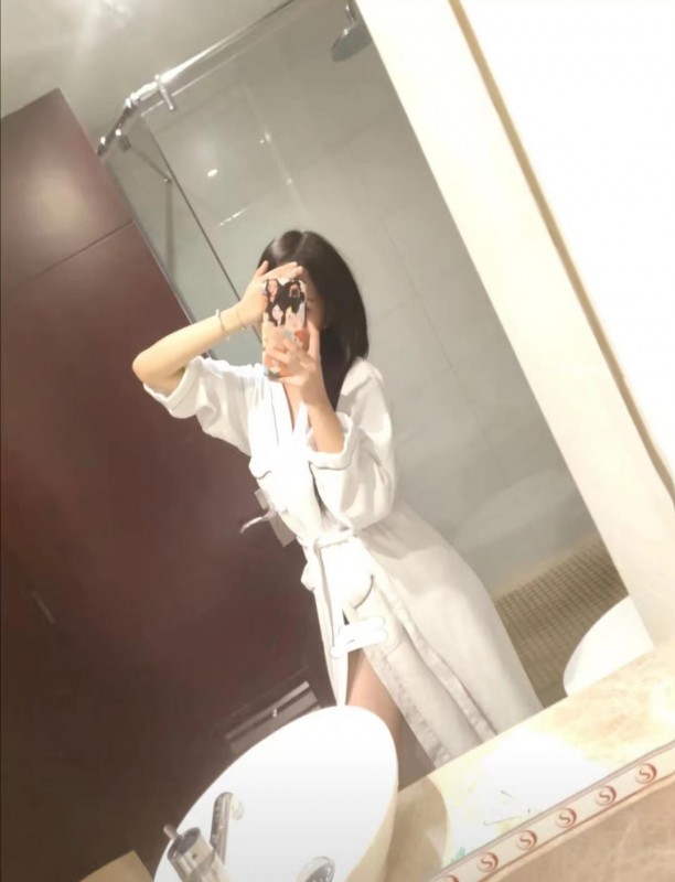 身材非常有料，很有风情的妹子