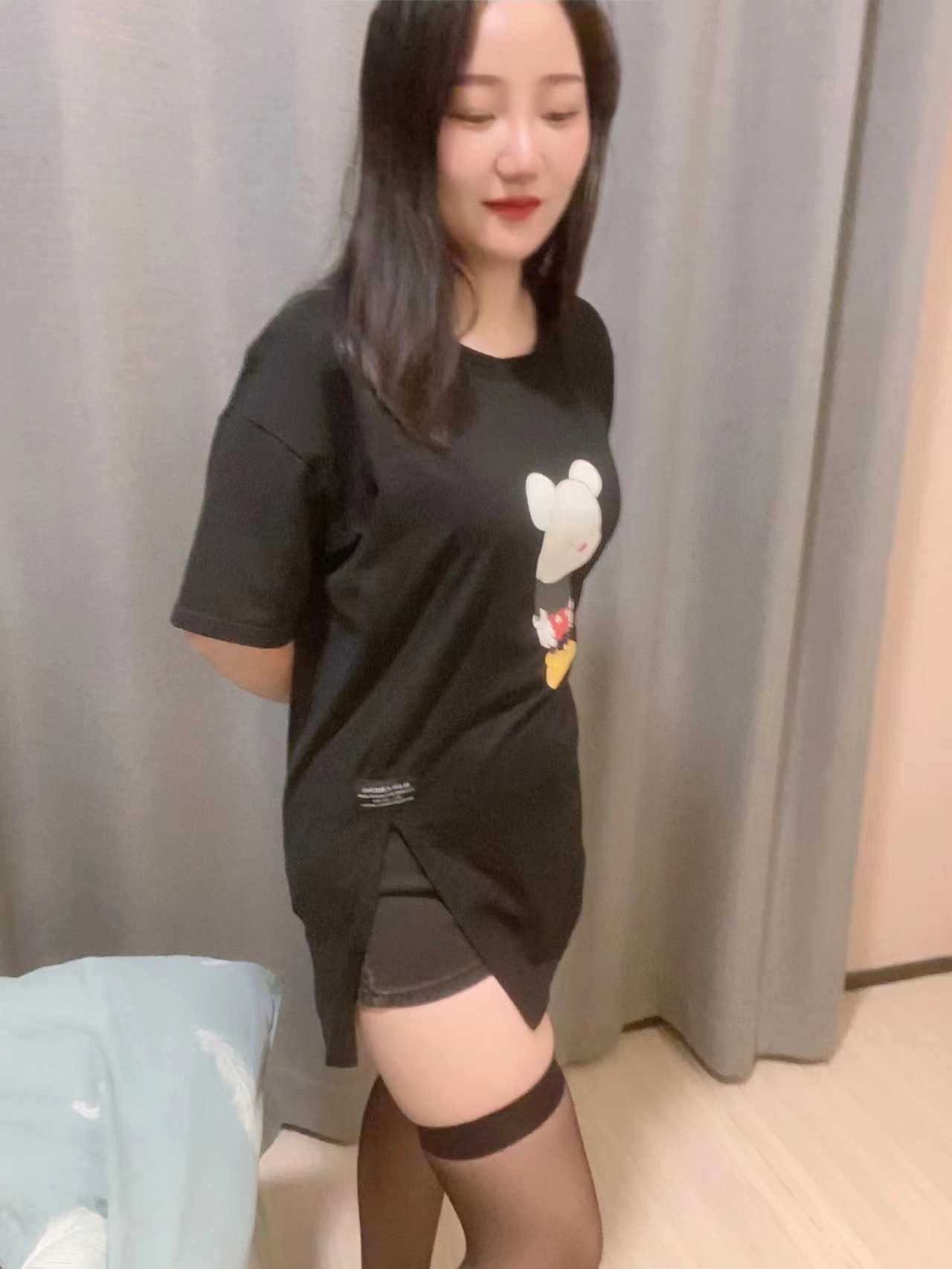 玩得挺情趣，爽的很舒服