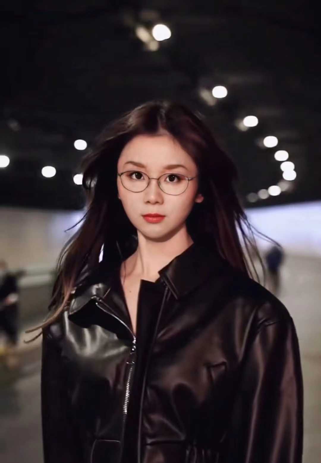 身材娇小可爱的美女一枚