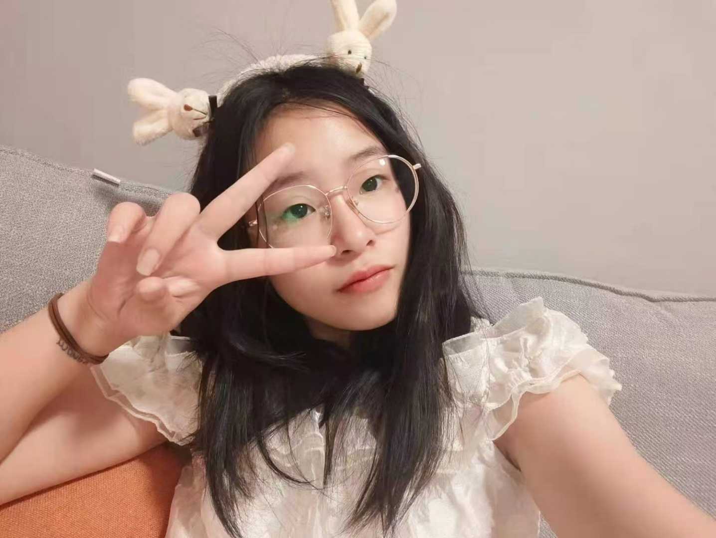 驷马桥童颜漂亮小可爱